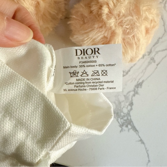 Dior White Drawstring Pouch - Picture 4 of 4